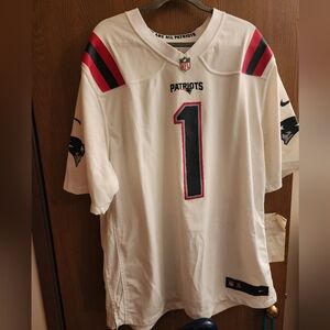 New England patriots Cam Newton 2XL football jersey
